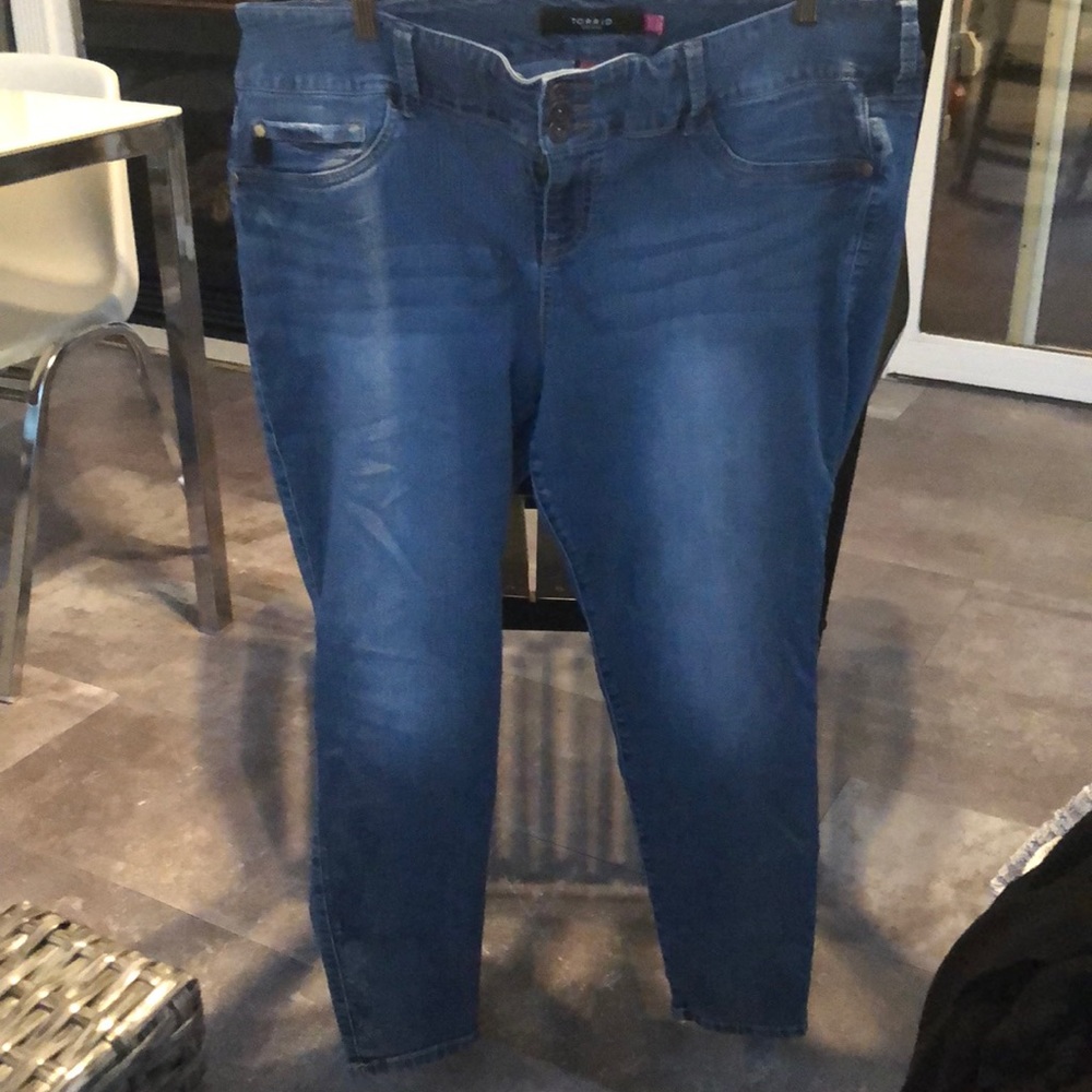 Women’s plus size jeans